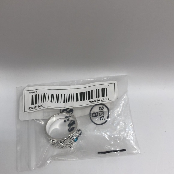 Dragonfly Ring Hammered Metal Style Blue Rhinestone Silver Tone Size 11 - Picture 6 of 13